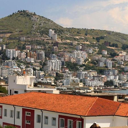 Brana Apartments Sarandë Exteriör bild