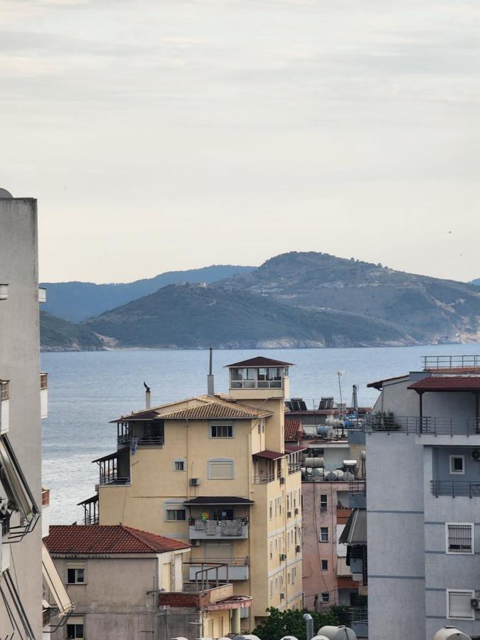 Brana Apartments Sarandë Exteriör bild